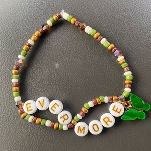 Taylor Swift Friendship Bracelet